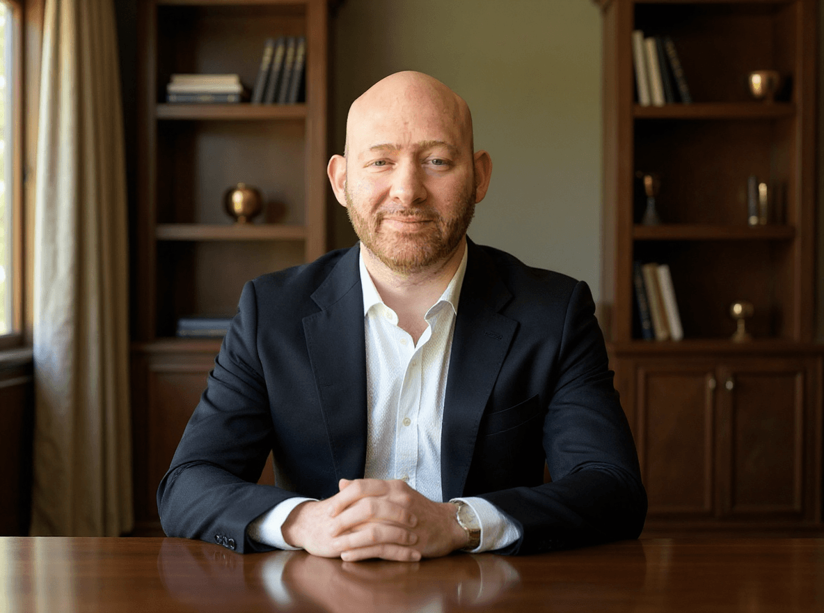 Chris Jon Graf, Gründer und Leitender KI-Architekt von KI-Outsourcing.ch